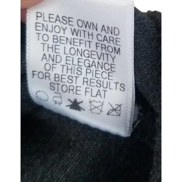 Classic Black Mini Skirt - Picture 13 of 15